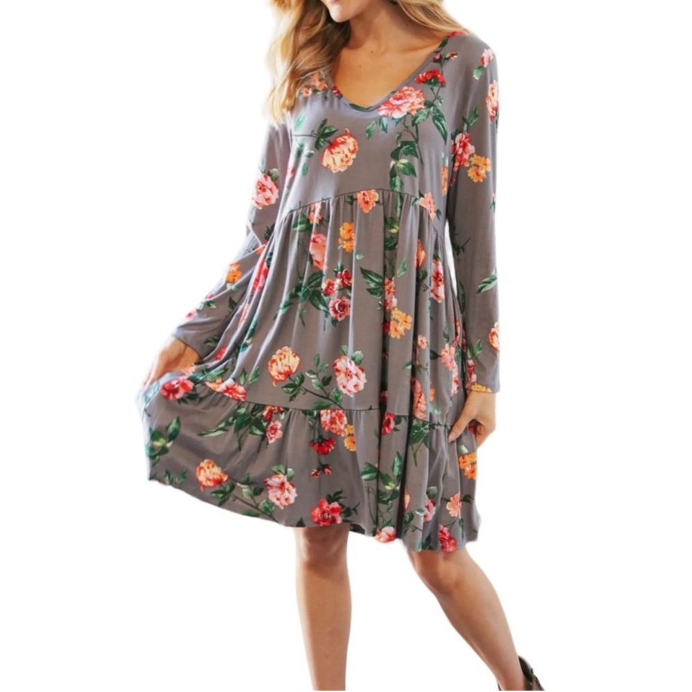 NWOT Haptics Floral V-neck Long-Sleeve Dress w/ Pockets Size Small